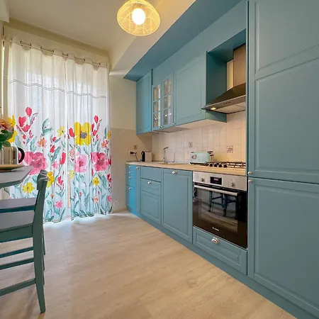 Διαμέρισμα Family Con 3 By Host Hero