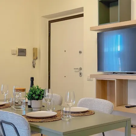 Διαμέρισμα Family Con 3 By Host Hero